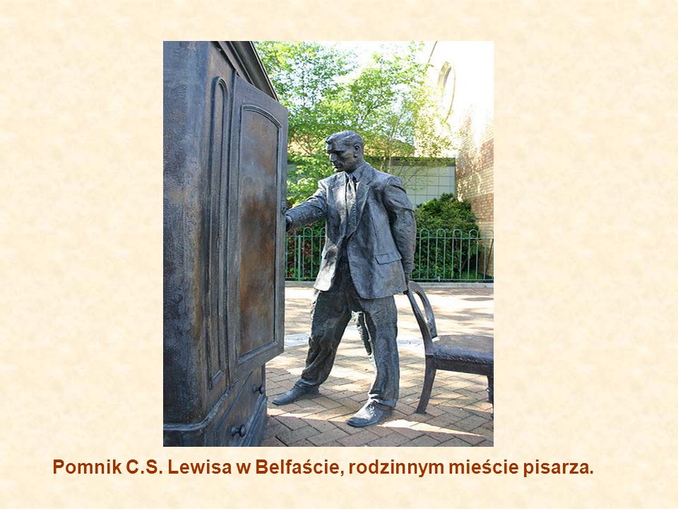 Pomnik C.S. Lewisa w Belfaście, rodzinnym mieście pisarza.