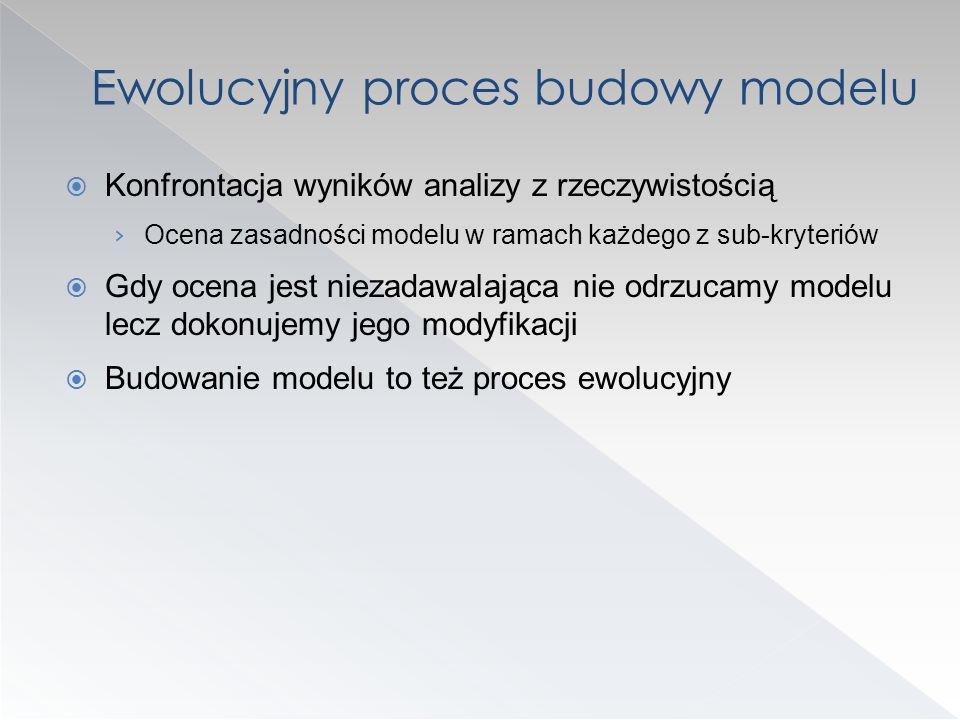 Ewolucyjny proces budowy modelu