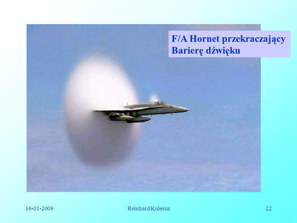 F/A Hornet przekraczający Barierę dźwięku