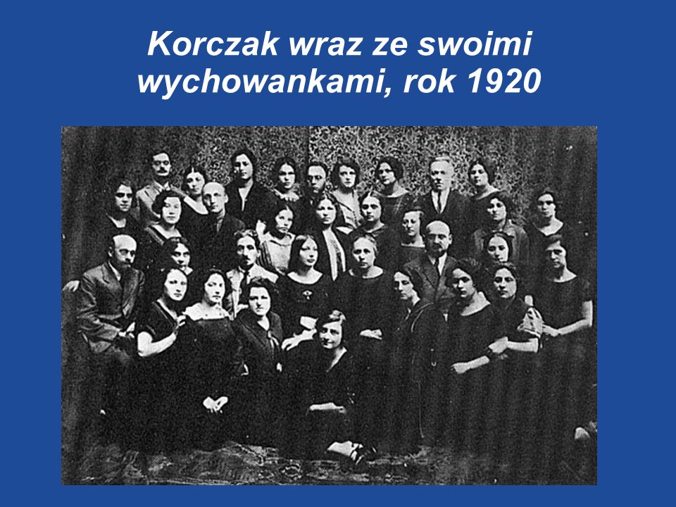 Korczak wraz ze swoimi wychowankami, rok 1920